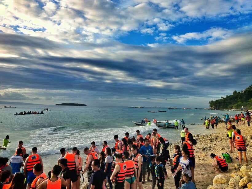 Cebu: Oslob Whale Shark Swimming - The early pickup and long road to Oslob