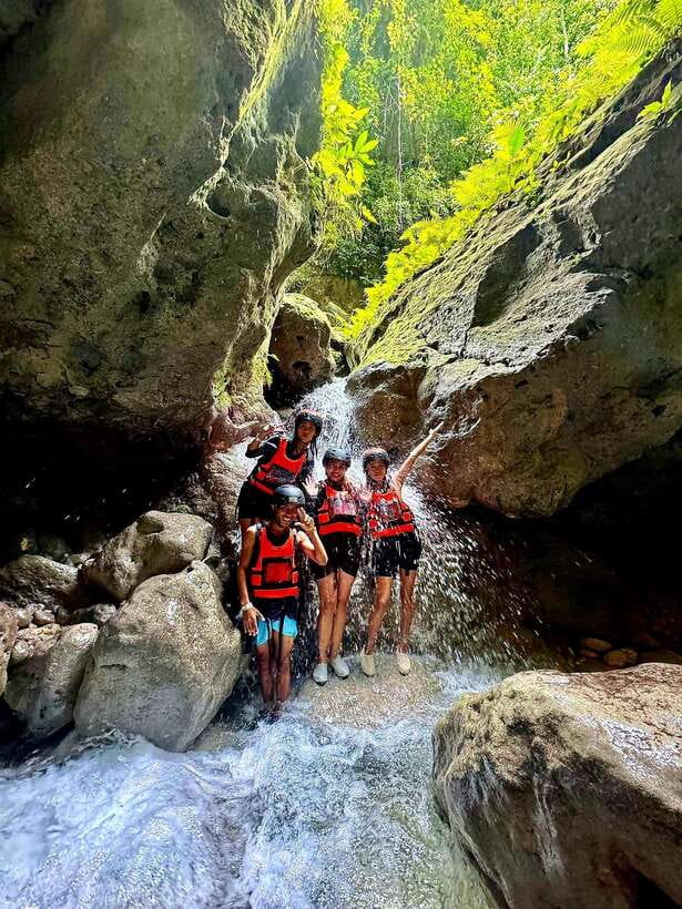 Cebu: Shared Tour Kawasan Falls Canyoneering & Ziplining - Four Hours of Canyoneering at Kawasan