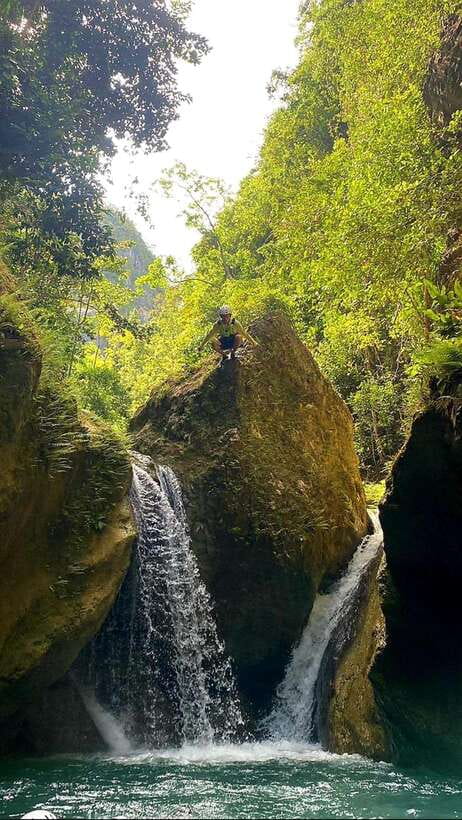Cebu Shared Tour: Whaleshark Swimming & Kawasan Canyoneering - What to pack for a wet, active day