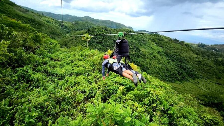 Cebu Shared Tour: Whaleshark Swimming & Kawasan Canyoneering - Lunch and the social side of the tour