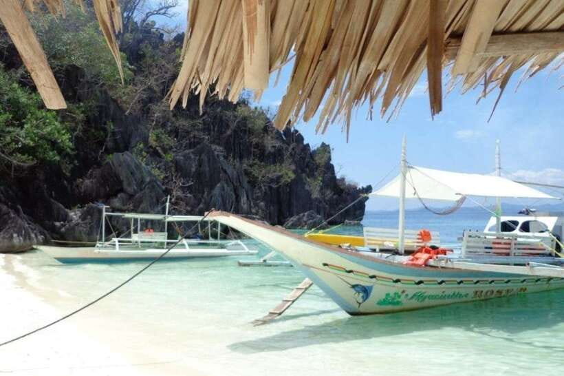 Coron: Barracuda Lake, Skeleton Wreck, Twin Lagoon Boat Tour - What the day looks like from Coron