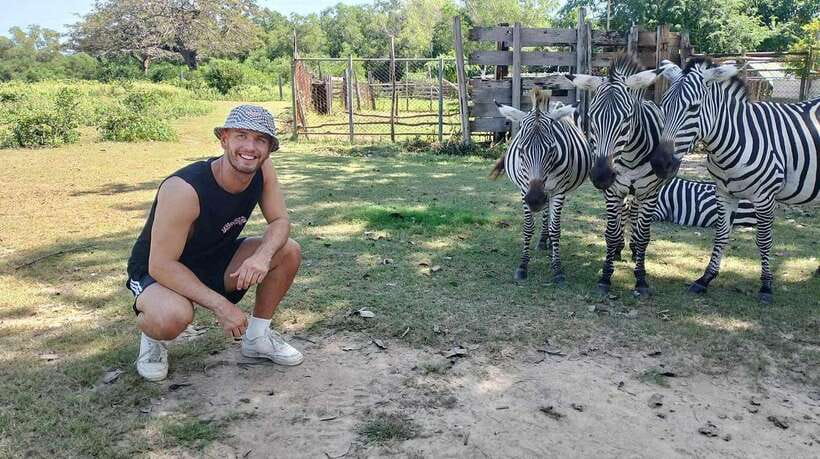 Coron: Calauit Safari Black Island Lunch & Transfer included - The animal-care question you should consider