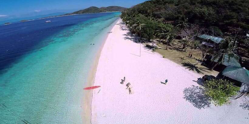 Coron: Island Escapade Tour with Lunch - The shared boat changes the feel of the day