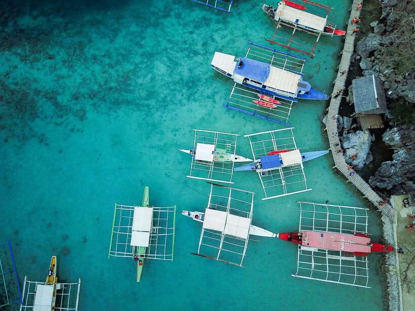 Coron Island Hopping: Super Ultimate Private Tour - Wreck snorkeling at Skeleton Wreck or Irako