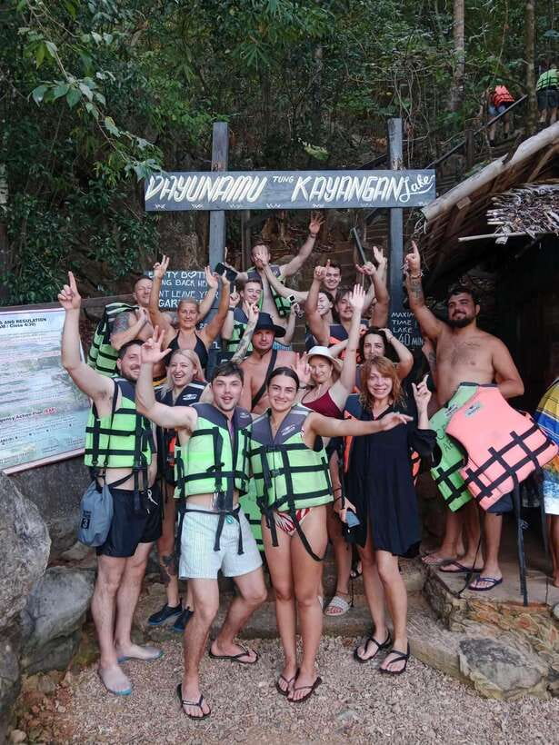 Coron Island Tour: 5 Top Attractions & Island Buffet Feast - Key points before you book