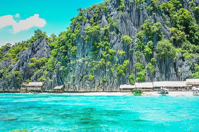 Coron Island Tour B (Private) - Barracuda Lake: a short hike with a strange swimming experience