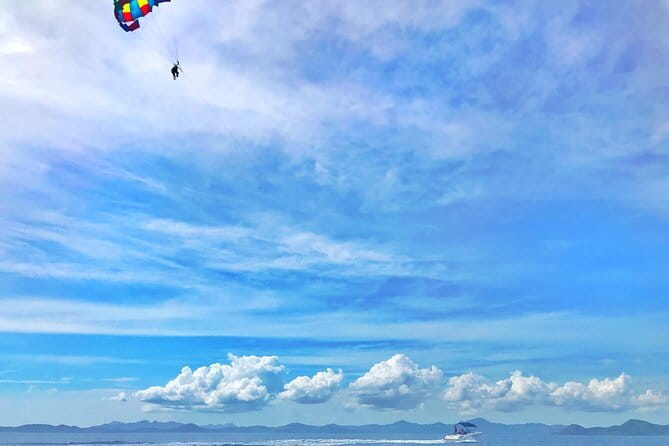 Coron Parasailing Adventure - Stay dry or choose the water dip