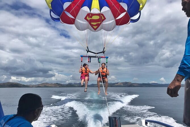 Coron Parasailing Adventure - Fifteen minutes above Coron’s blue water