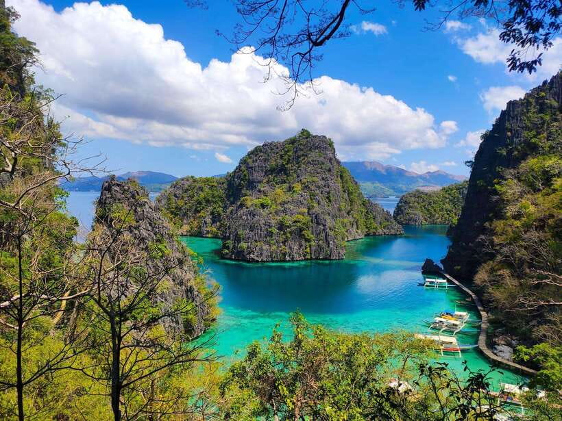 Coron: Super Ultimate Island-Hopping with Lunch & Transfers - CYC Beach: a quieter pause with shallow water