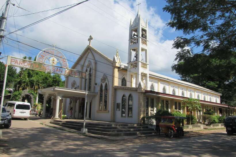 Coron Town Tour: Maquinit Hotspring & Mt. Tapyas Trekking - Why this Coron town tour is worth considering