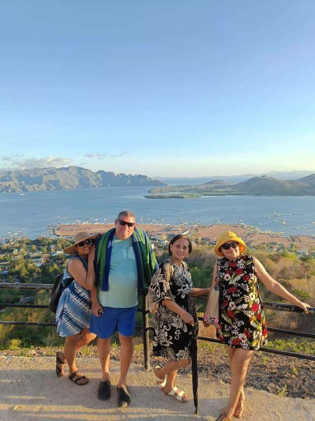 Coron Town Tour: Maquinit Hotspring & Mt. Tapyas Trekking - Cashew House Store and Coron’s local flavor