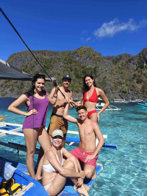 Coron Ultimate Tour: 7 Destinations with Lunch & Transfers - Barracuda Lake offers Coron’s strangest swim