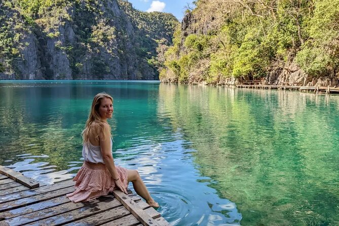 Coron Ultimate Tour - Private Tour w/ Buffet Lunch (Full Day) - Twin Lagoon and the changing water temperature
