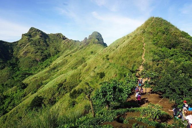 Day Hike Mt. Batulao 811 meters with transfers from Manila** 2024 - Starting easy, then working for the summit