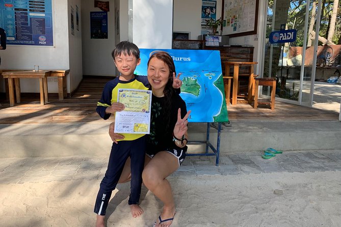 DiveGurus -Scuba Diving for Kids(Ages 6-11yrs) - The safety lesson comes before the fun