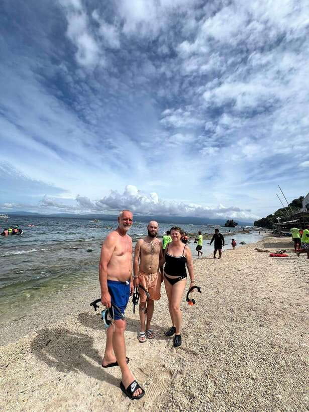 Dumaguete Apo Island Snorkel with turtle Tour