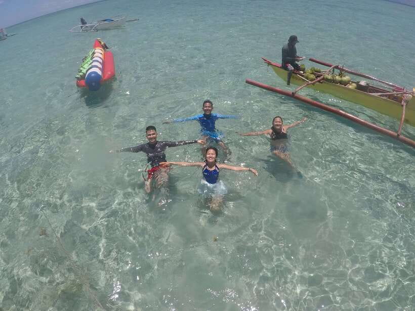Dumaguete: Dolphin Watching & Manjuyod Sandbar Private Tour - Manjuyod Sandbar when the tide is right