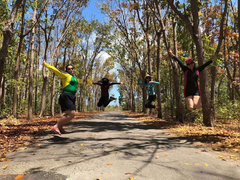 Dumaguete: Siquijor Island & Cambugahay Falls Private Tour - The 12-hour schedule requires sensible expectations