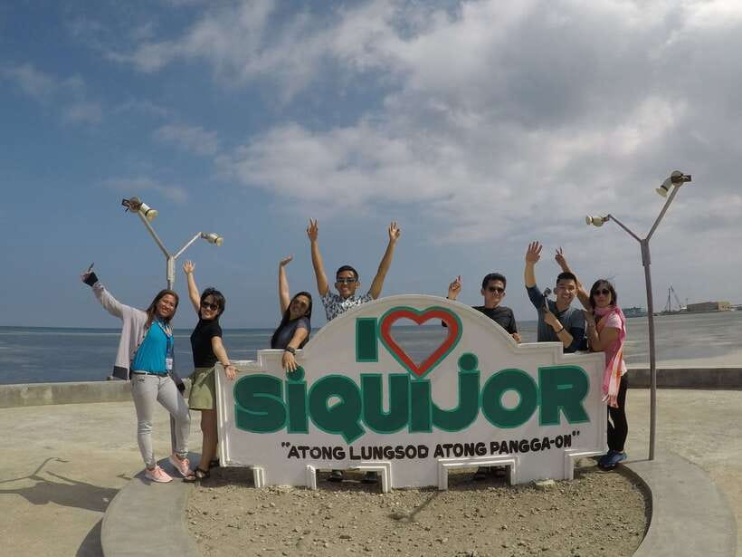 Dumaguete: Siquijor Island & Cambugahay Falls Private Tour - What the private format really adds