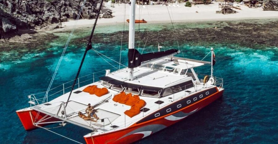 El Nido: Full-Day Premium Island Hopping Catamaran Cruise - Why the catamaran changes the day
