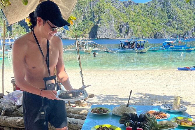El Nido Full Day Tour C with Buffet Lunch - Secret Beach: the day’s most memorable entrance