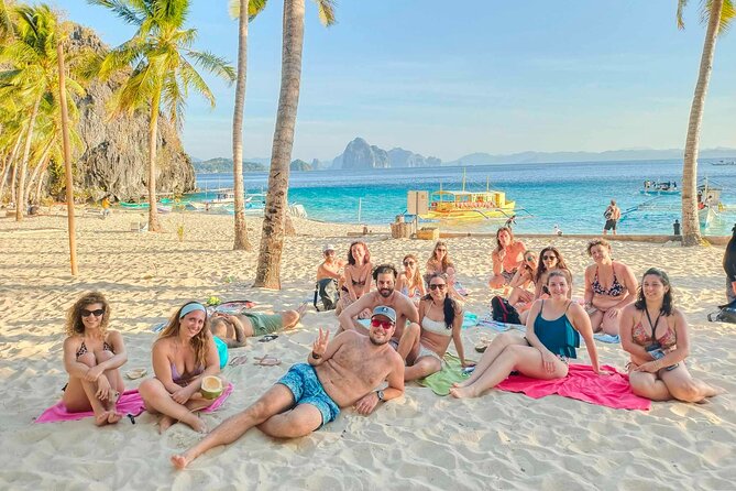 El Nido Highlights Tour w/ Island Lunch - Key points at a glance