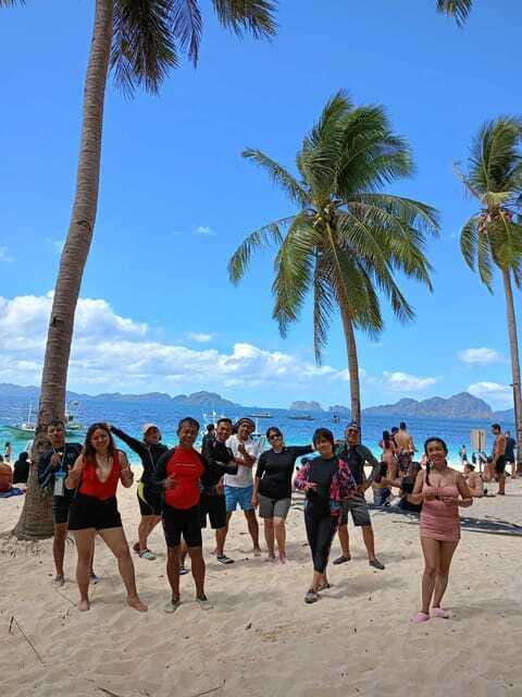 El Nido Island Hopping Tour A - Seven Commando Beach brings a relaxed finish