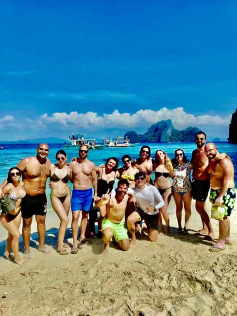 El Nido: Island Hopping Tour A with Kayaking on Big Lagoon - Seven Commandos Beach: an easy start