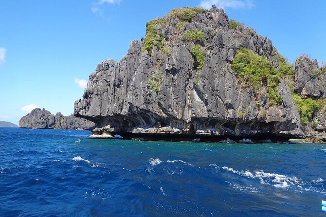 El Nido Island Hopping Tour A with Lunch - What the $24 price includes, and what it does not