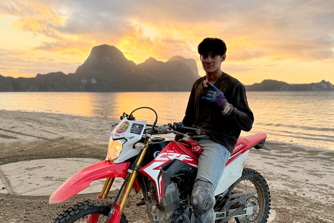 El Nido OFF ROAD Tour (Intermediate) - Ligad and the fishing community