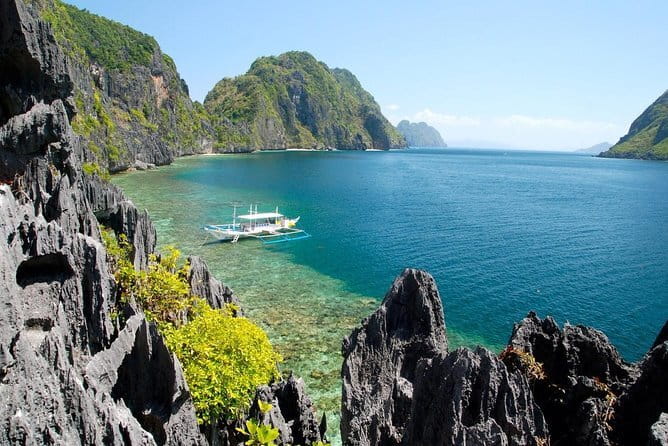 El Nido Palawan Zipline Two Way - The return ride, and why two-way matters