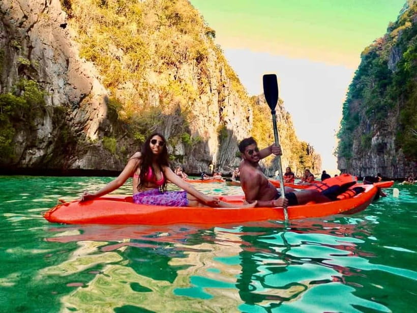 El Nido: Private Boat Tour A to Big Lagoon and Beaches - Big Lagoon before the crowds