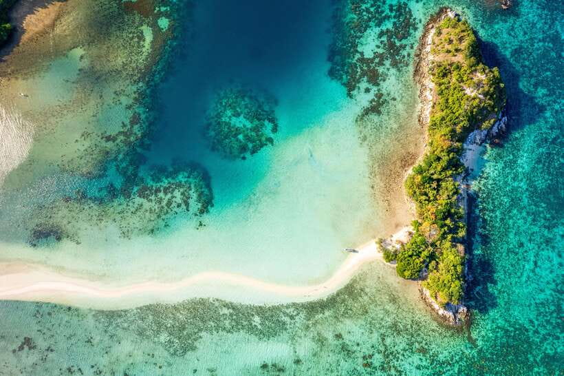 El Nido: Private/Exclusive Island Hopping Tour B BEST PRICE! - Entalula Island starts the day with sand and palms