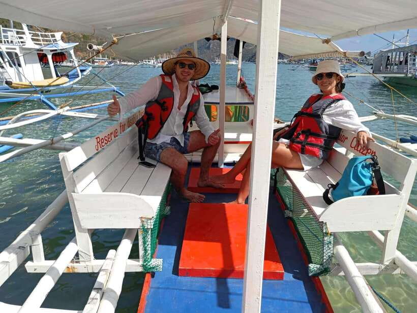 El Nido: Private Tour B with Snake Island and Caves - Snake Island and its sandbar walk