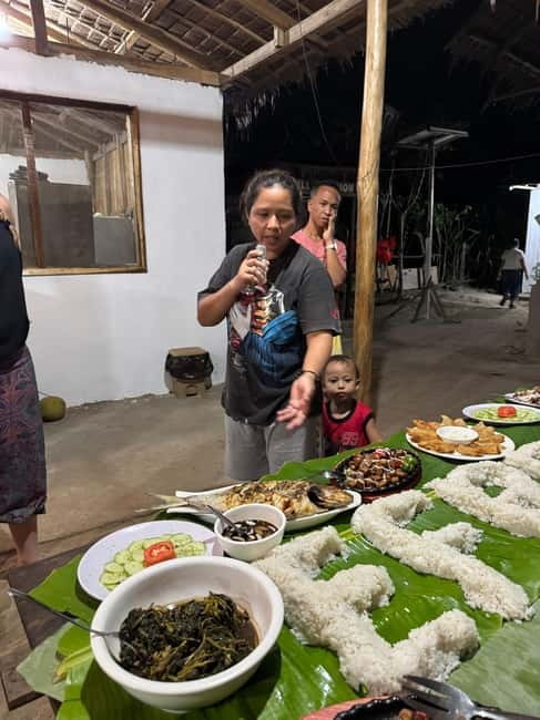 El Nido, Sibaltan: Family Dinner, Bonfire and Karaoke - Key points at a glance
