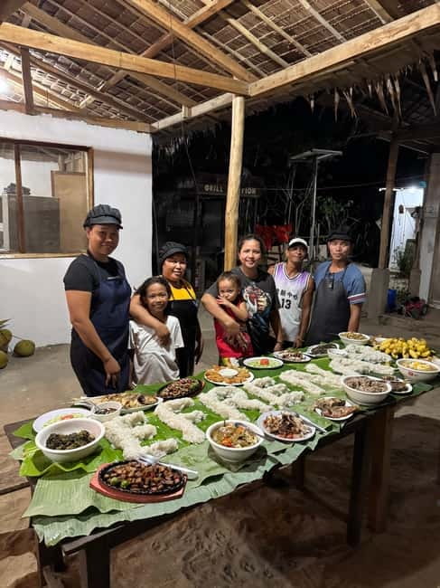 El Nido, Sibaltan: Family Dinner, Bonfire and Karaoke - Arriving at Efrena Beach at 6:30 PM
