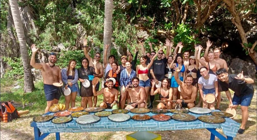 El Nido: Tour C with Matinloc Shrine and white sand beaches - What the $26 price includes, and what it does not