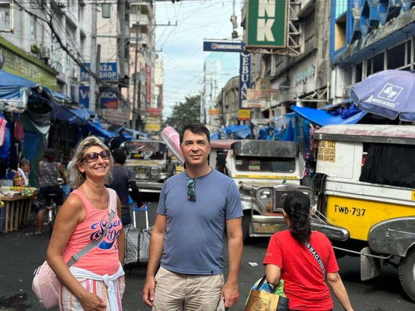 Explore Manila Slums and Hidden Market - Meeting near Tutuban Center