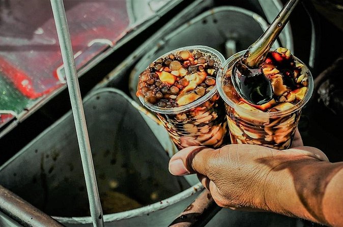 Following the Footsteps of Anthony Bourdain - A private guide changes the pace