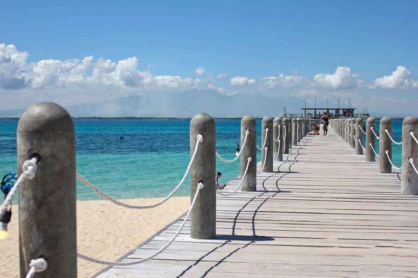 From Bacolod: Asia's Biggest Floating Bar on Lakawon Island - From Bacolod to Lakawon Island by private vehicle
