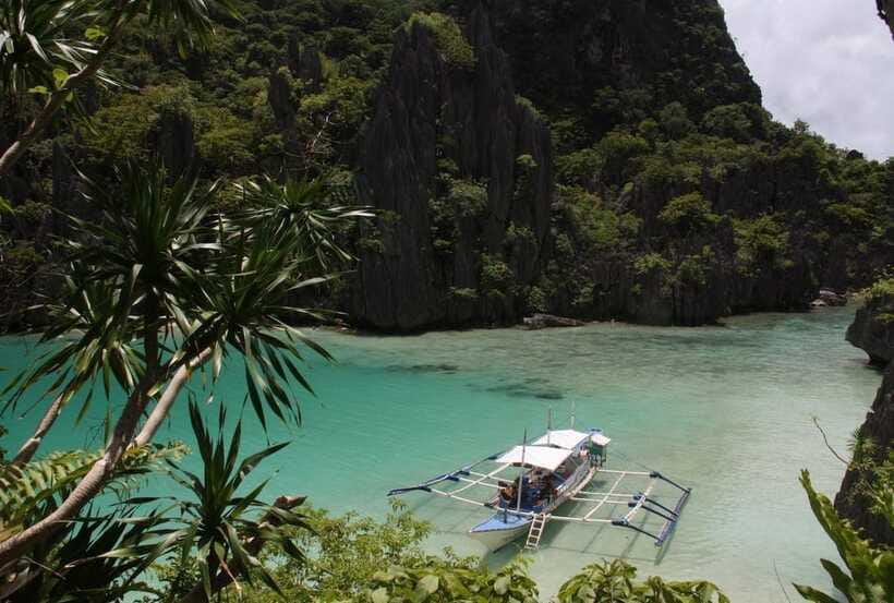 From El Nido: Island, Lagoons, and Beaches Boat Tour - Lunch, equipment, and what to pack