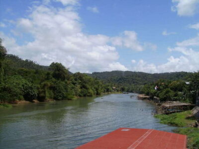 From Manila: Majestic Pagsanjan Falls Adventure - Boarding the native banca