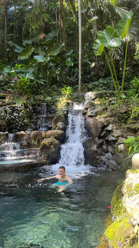 From Manila: Pagsangjan Falls and Hidden Valley Day Trip - What the guide adds to the day