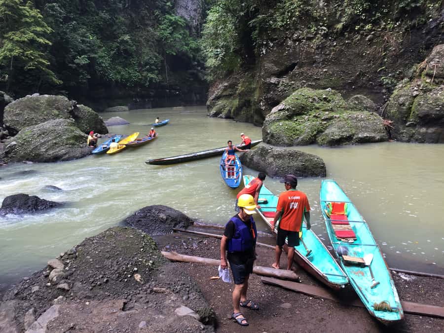From Manila: Taal Volcano Island & Pagsanjan Falls Day Tour - Tagaytay ridge and the story of Taal Volcano