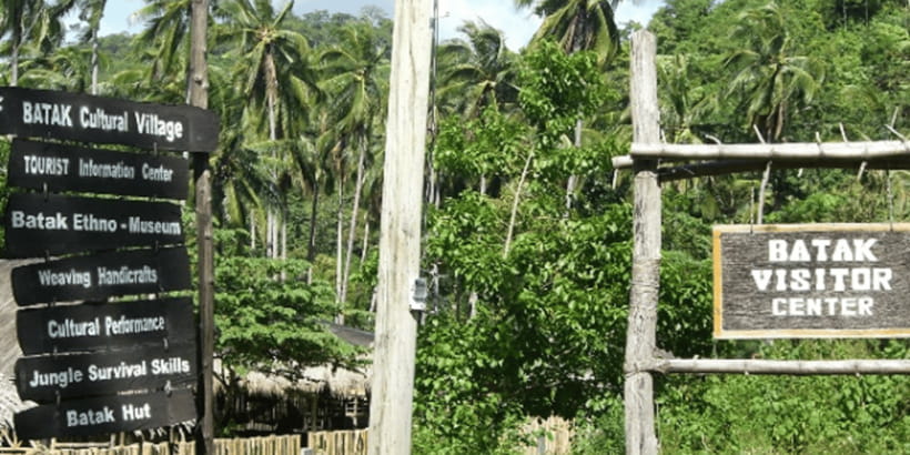 From Puerto Princesa: Trek to Batak Tribe Village - Meeting Batak residents in the village