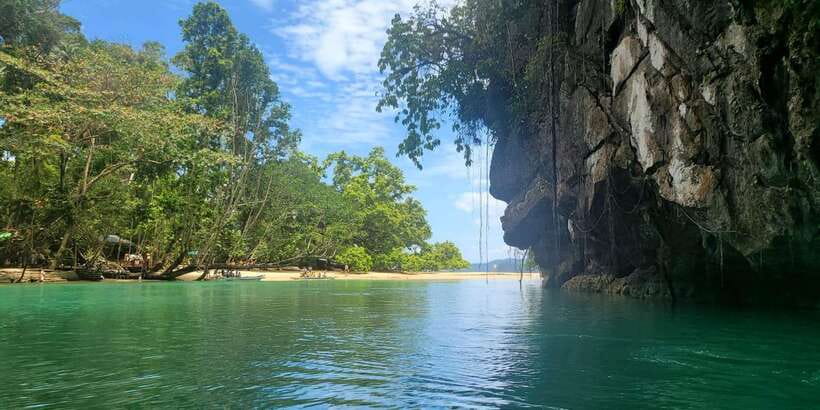 From Puerto Princesa: Underground River Guided Day Trip - Lunch around Sabang Wharf