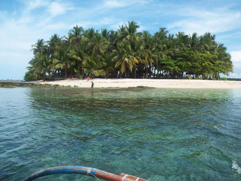 General Luna: Siargao Private Tour - Naked Island and its wide-open shore