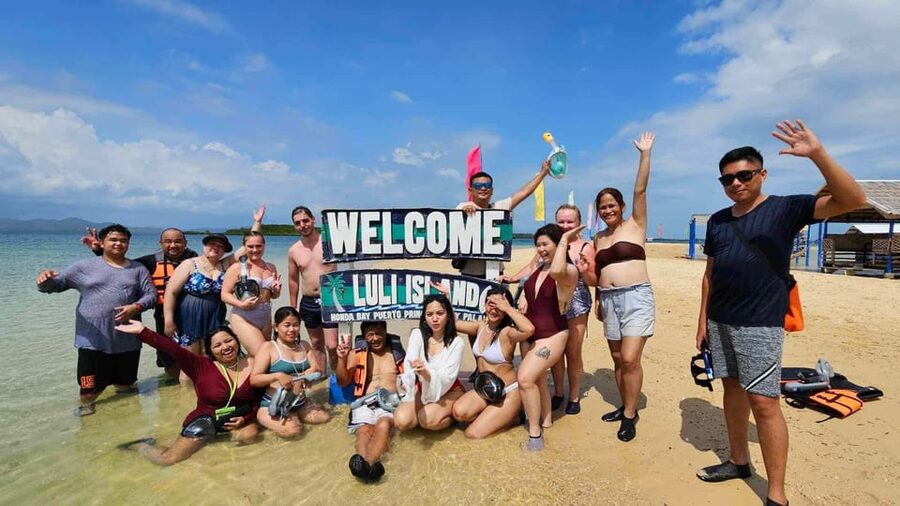 Honda Bay Island Hopping Tour – A Perfect Day in Paradise - Cowrie Island, lunch, and the longest beach stop