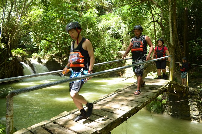 Kawasan Canyoneering Adventure Package from Cebu - The Early Start From Cebu