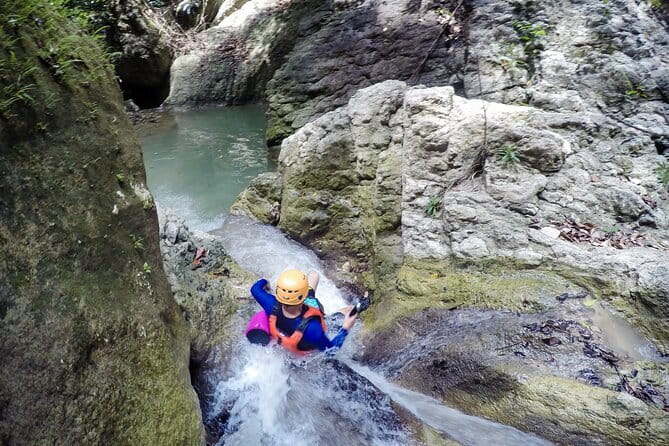 Kawasan Falls Canyoneering Tour from Moalboal - Why this Kawasan Falls trip makes sense from Moalboal